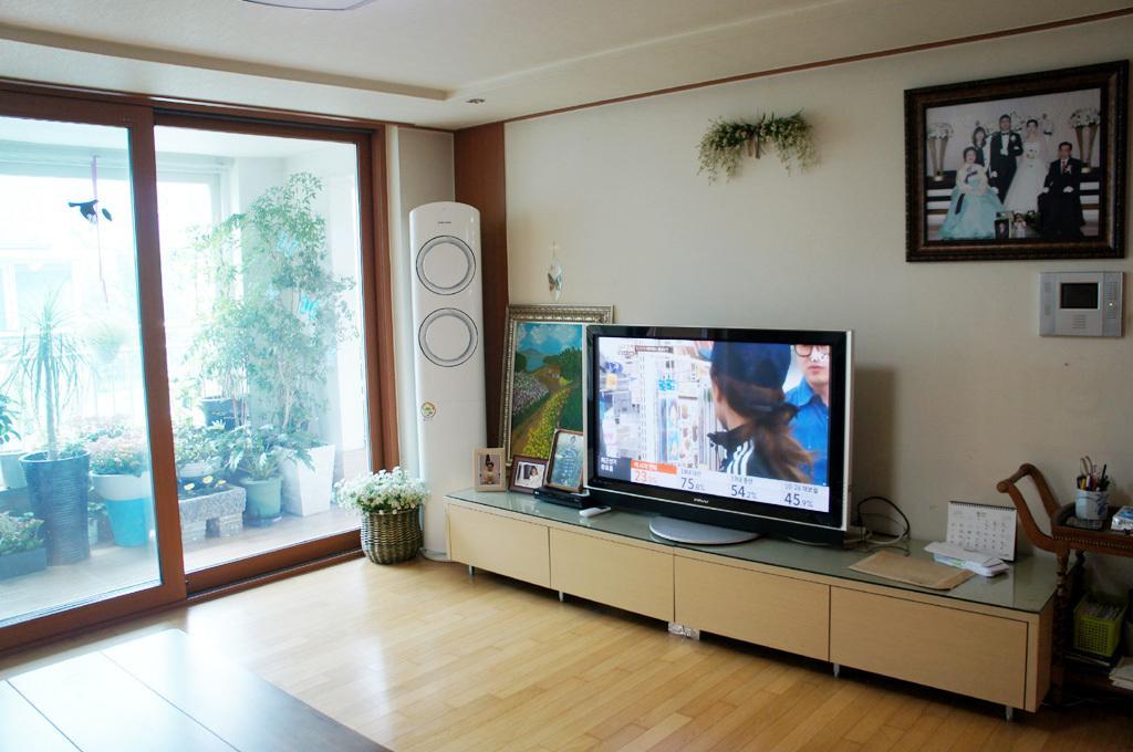 Denis'S House Hotel Сеул Екстериор снимка